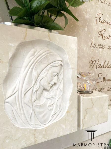 Accessori per Lapidi Milano - La Vergine