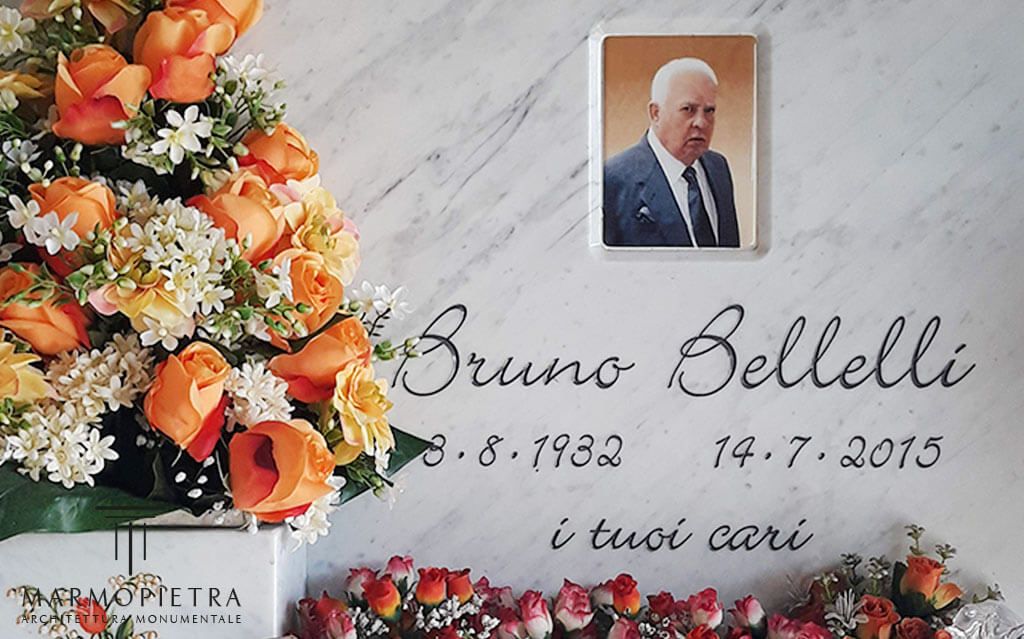 Fotoceramica per Lapide Funeraria: Alcune Utili Informazioni