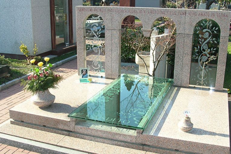 Tombe di Famiglia Milano